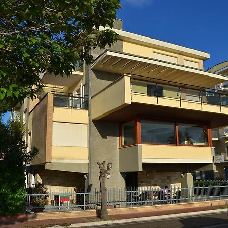 Albergo Quaglia Roseto Degli Abruzzi Eksteriør billede