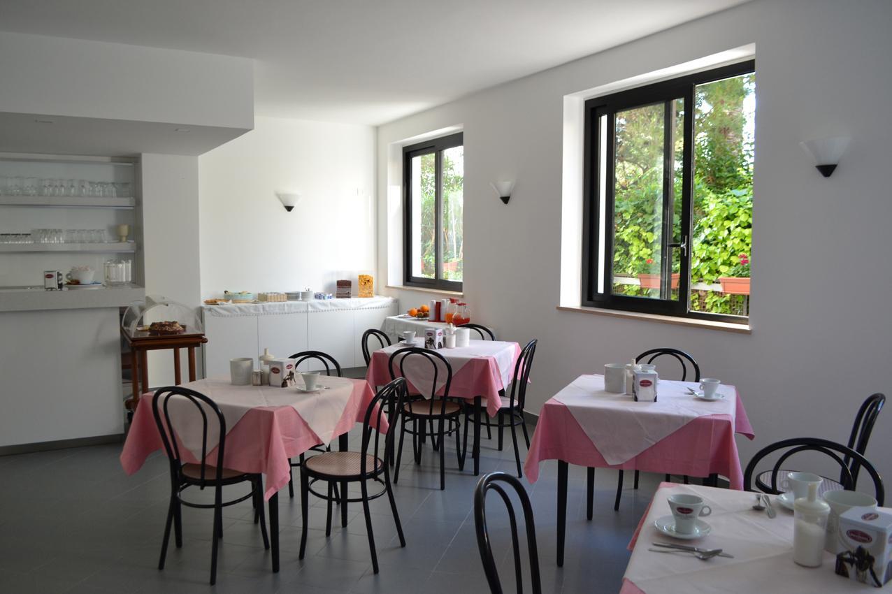 Albergo Quaglia Roseto Degli Abruzzi Eksteriør billede