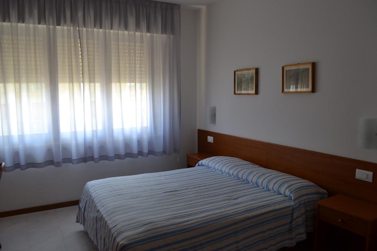 Albergo Quaglia Roseto Degli Abruzzi Eksteriør billede